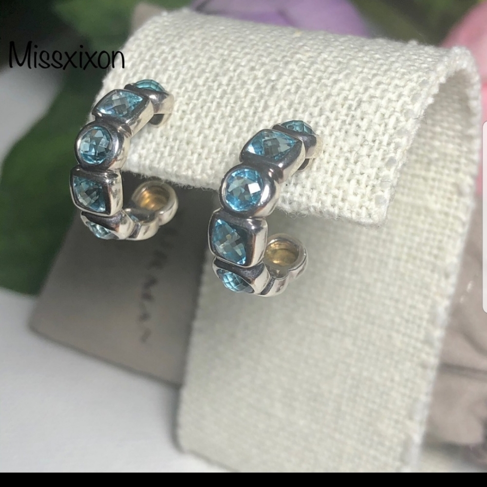 🌼AUTHENTIC David Yurman Chiclet Earrings with Blue Topaz